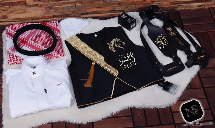 طقم ثوب ولادي تطريز بالاسم 3