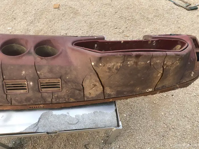 للبيع طبلون نيسان زد zx280 مع كامل اغراضه 7