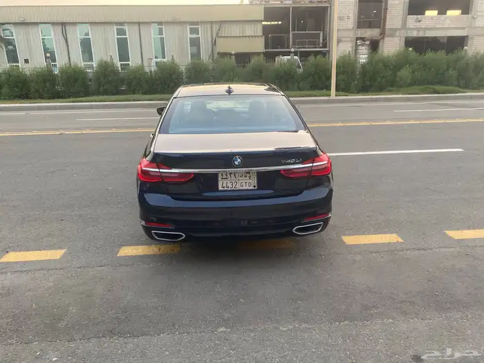 بي أم دبليو 730 فل كامل 8
