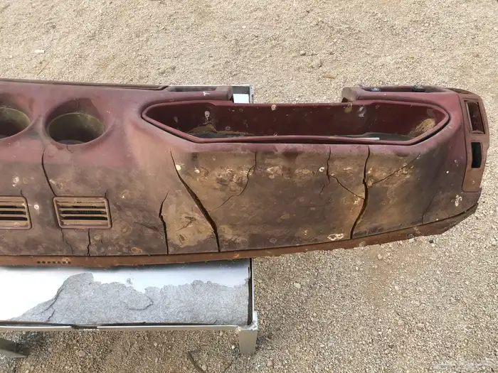 للبيع طبلون نيسان زد zx280 مع كامل اغراضه 4