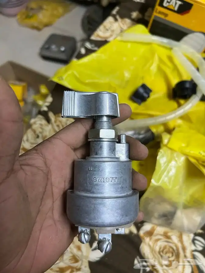 قطع معدات للبيع اصلي وكاله 22