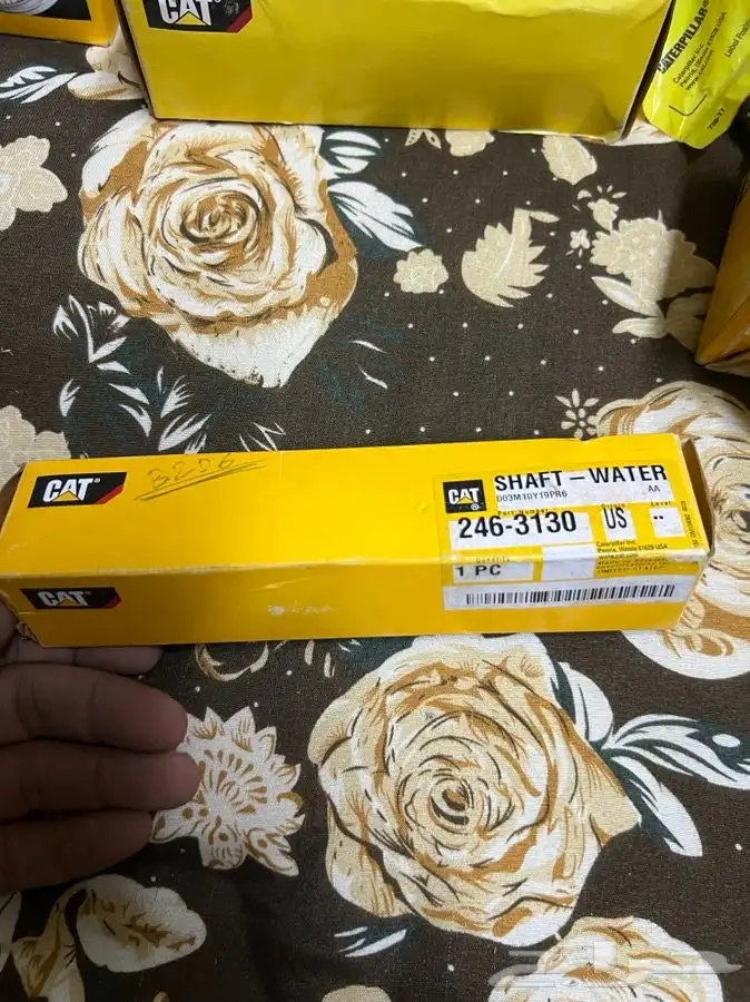 قطع معدات للبيع اصلي وكاله 6