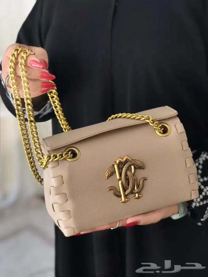 ماركات رجاليه ونسائيه درجه اولى التوصيل داخل الدمام مجانا 10