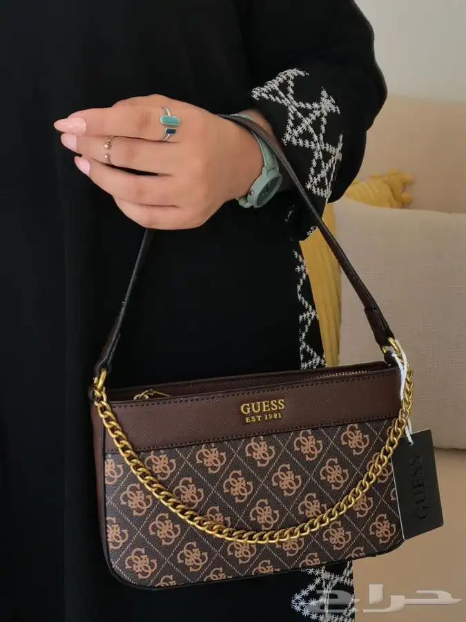 ماركات رجاليه ونسائيه درجه اولى التوصيل داخل الدمام مجانا 59