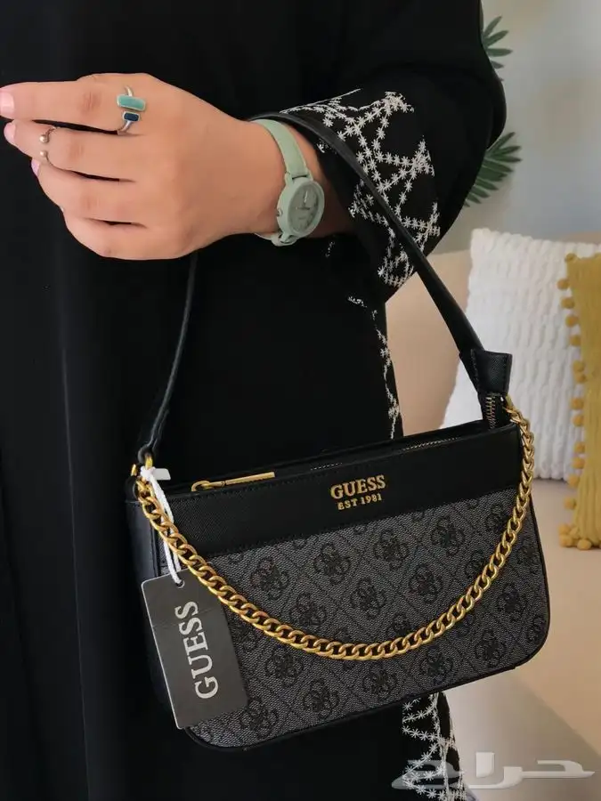 ماركات رجاليه ونسائيه درجه اولى التوصيل داخل الدمام مجانا 58