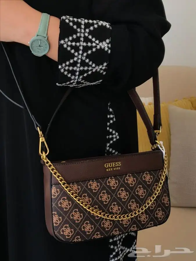 ماركات رجاليه ونسائيه درجه اولى التوصيل داخل الدمام مجانا 57