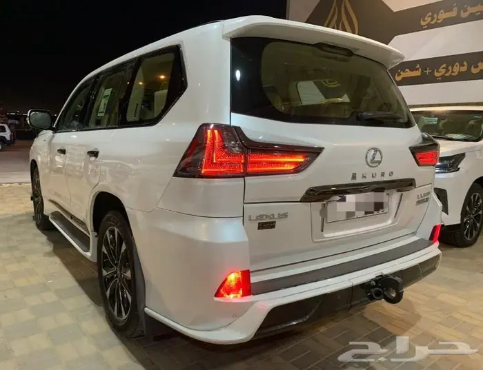 لكزس LX570 بلاك اديشن 2019 4