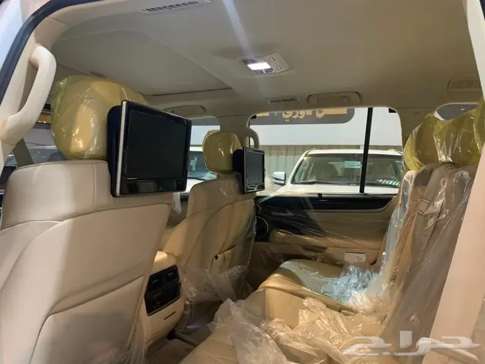 لكزس LX570 بلاك اديشن 2019 11