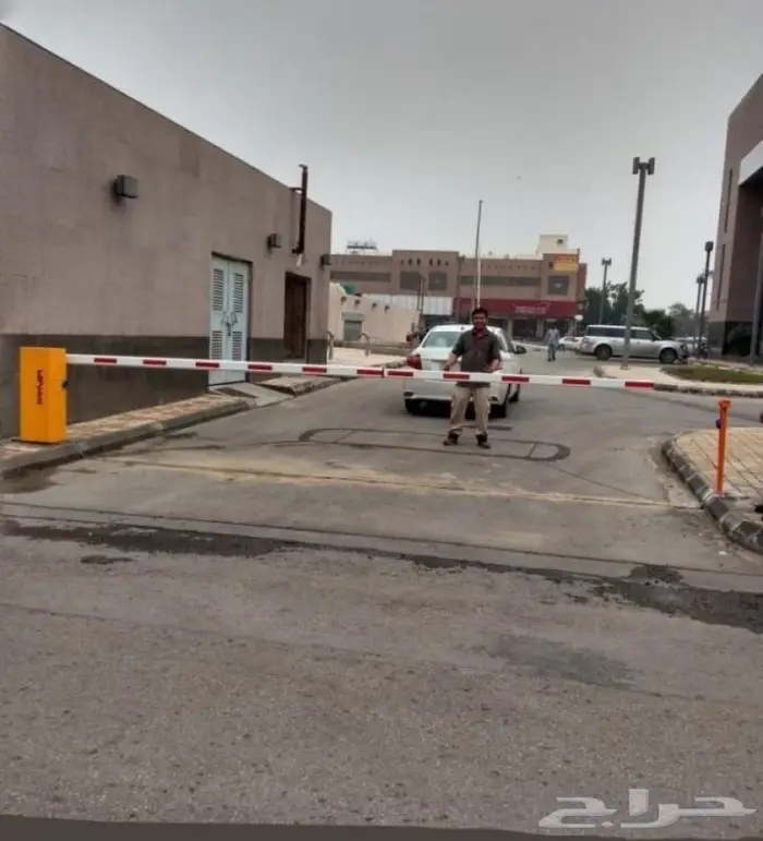 صيانة بوابة دخول وخروج السيارات Barrier Gate 3