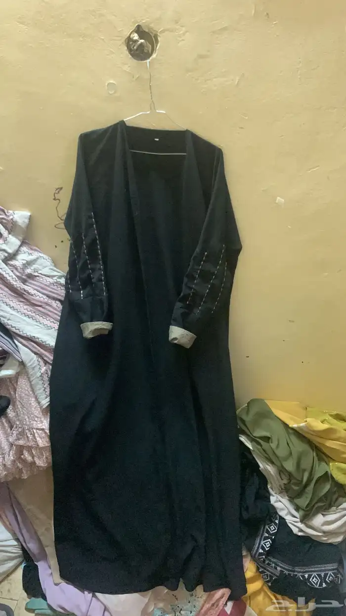جلابيات وعبايات مستعملة جدا نضيفة واغلب برندات 14