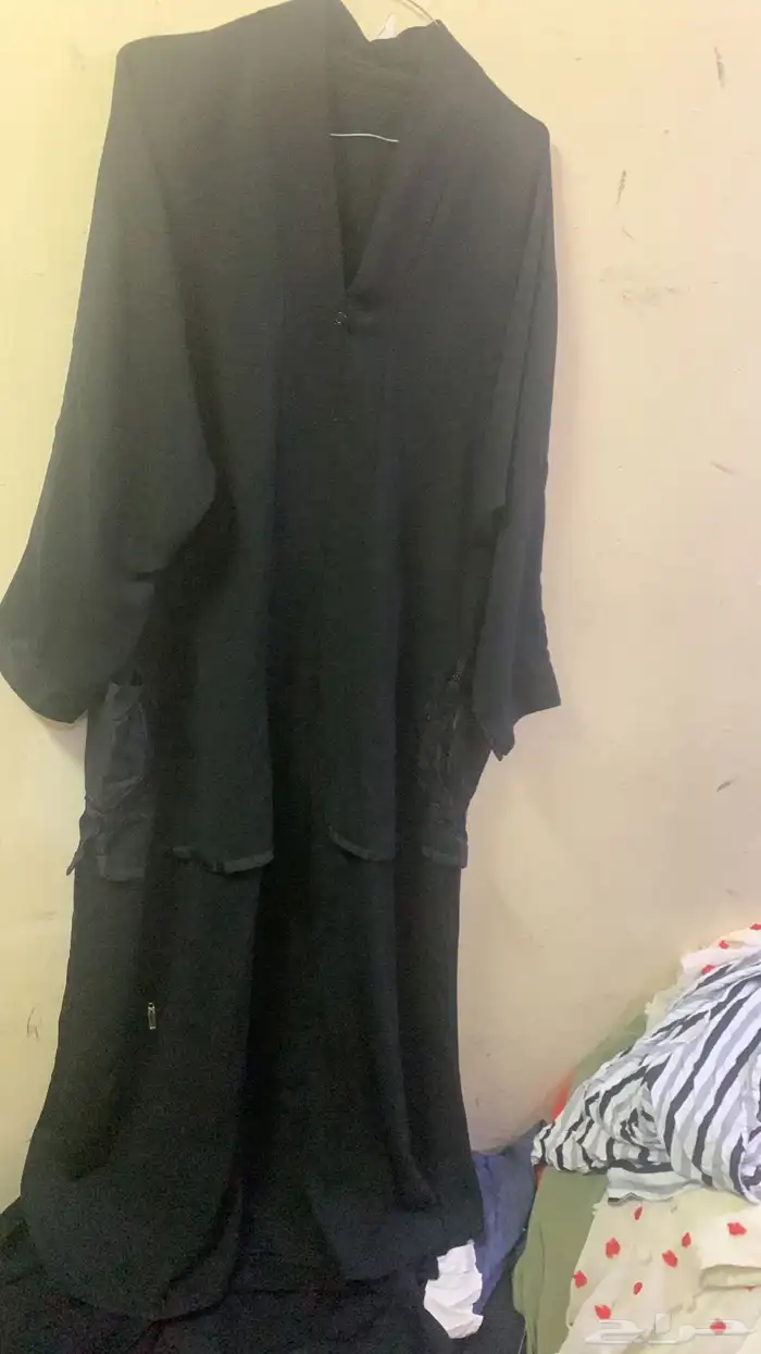 جلابيات وعبايات مستعملة جدا نضيفة واغلب برندات 91