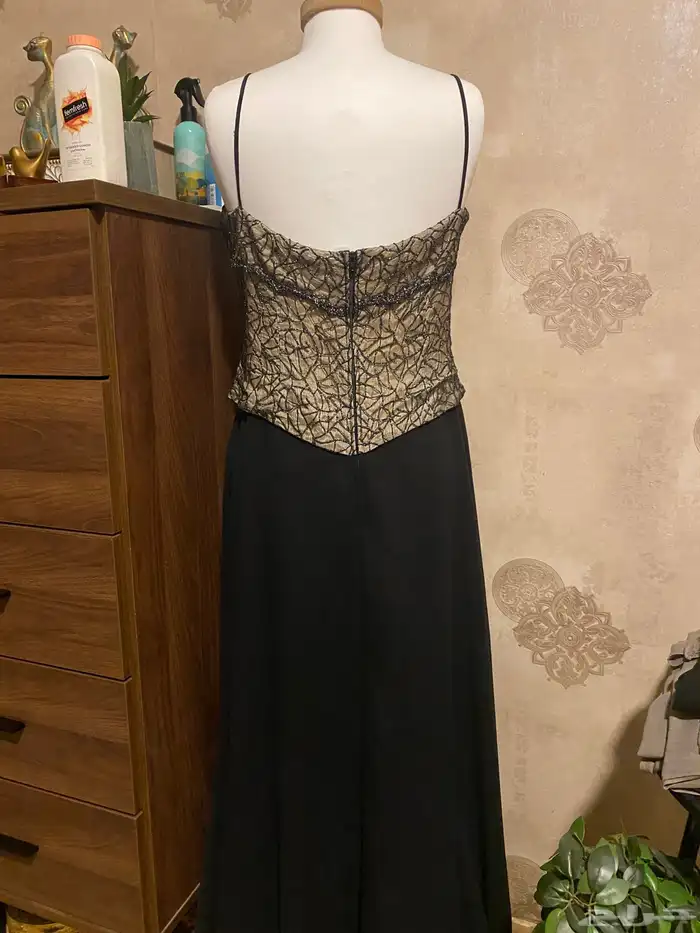 فستان مستعمل 3