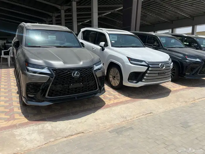 لكزس LX600 بجميع الفئات اقساط على بنك الرياض 2025 1