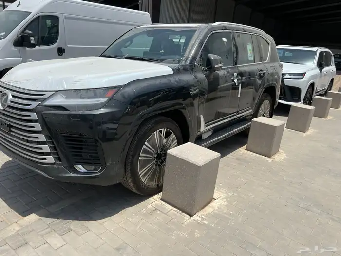 لكزس LX600 بجميع الفئات اقساط على بنك الرياض 2025 2