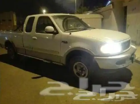 فورد f150 دبل قير عادي ارضي مواصفات سعودي غماره ونص 0