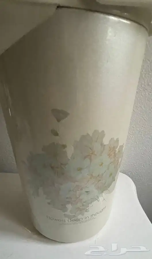 ترمس كاروهات احمر صغير. ترمس ضغاط كبير. للاستراحات 3