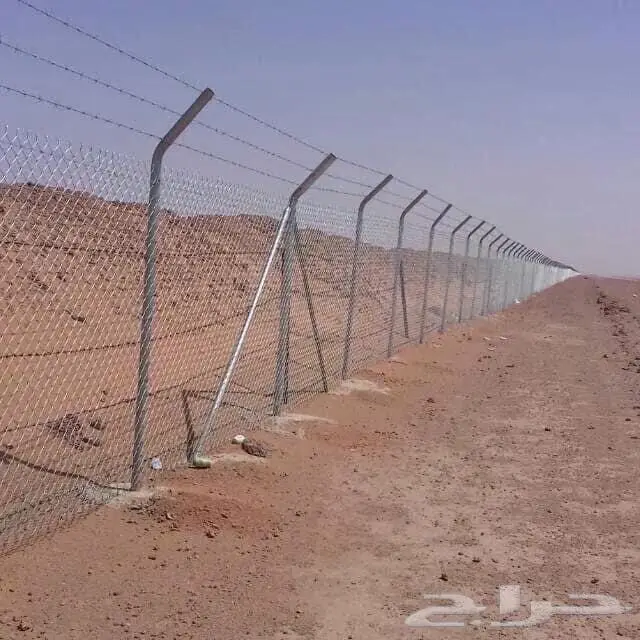 نقوم بتوريد وتركيب جميع انواع الشبوك 1
