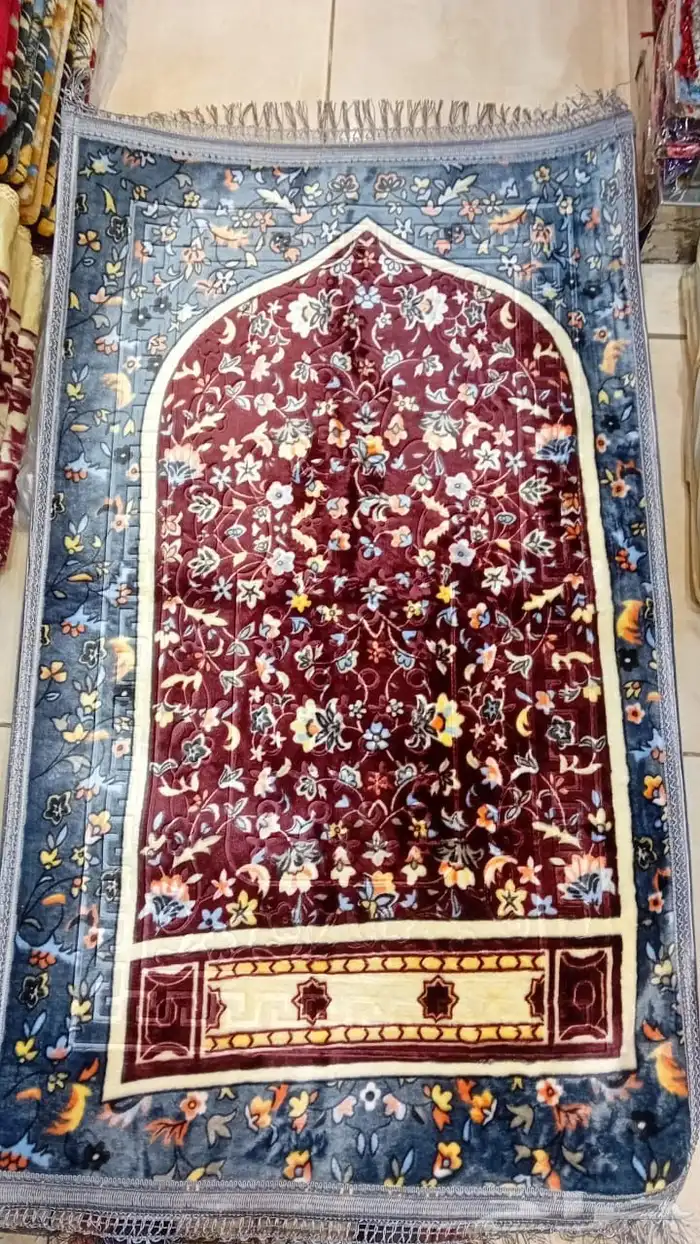 نوفر هدايا حاج   سجاد   اطقم   هدايا 4