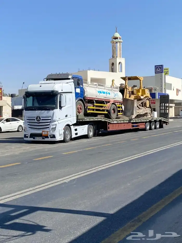 لوبد لنقل المعدات 0