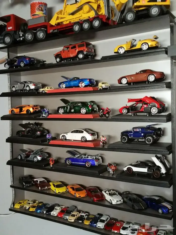 مجسمات سيارات حديد شبه جديدة_شاحنات وشيولاتbruder الألمانية 3