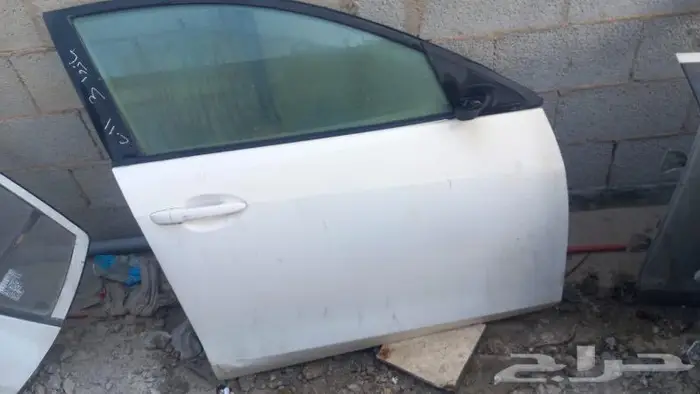 قطع غيار مازدا 3 موديل 2011 7
