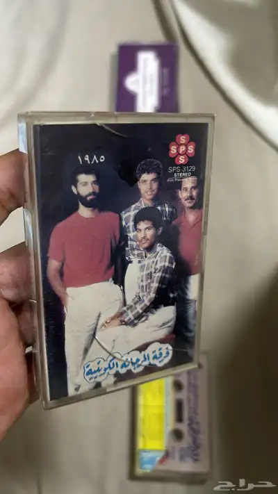 أشرطة كاسيت للبيع 25