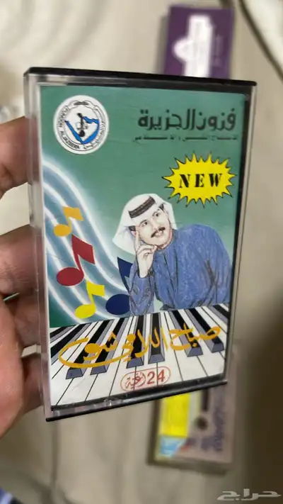 أشرطة كاسيت للبيع 27