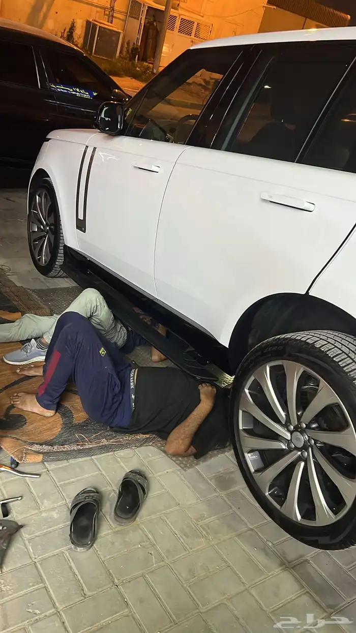 قطع غيار رنج روفر اسبورت ديفندر فوج فلار ايفوك 15