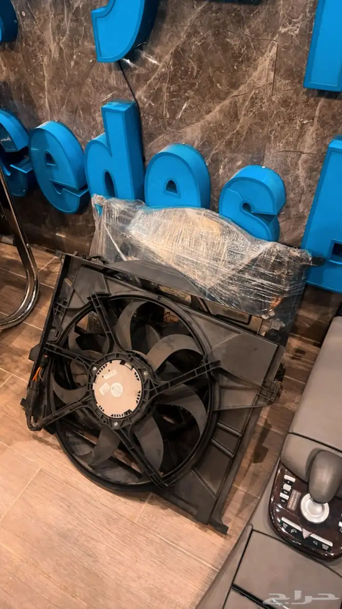 وصول مكاين مرسيدس مستوردة مركز عالم مرسيدس 11