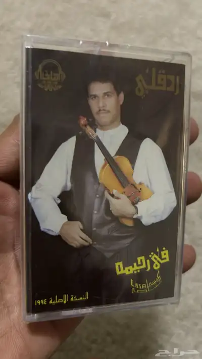 أشرطة كاسيت للبيع 74