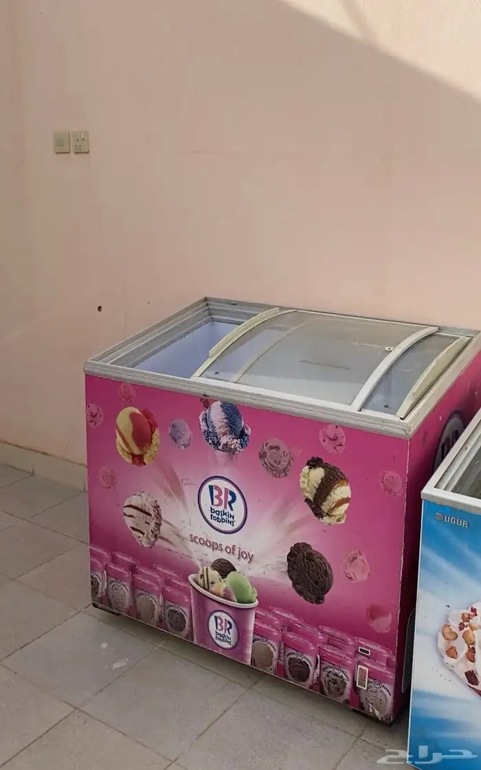 2 طاحونة قهوة 2 فريزر واجهزة اخرى 2