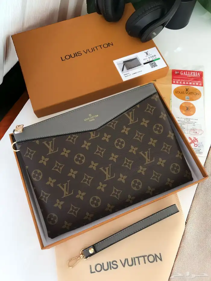 باوتش لويس ماستر عرض اليوم الوطني 135ريال 4