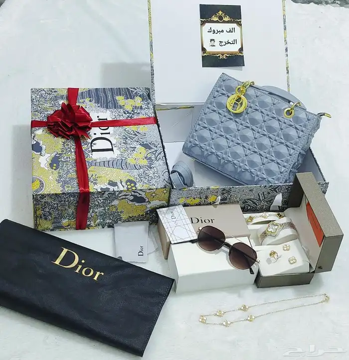 افخم الهدايا النسائيه ((خريجه_عيد_زواج)توصيل 40 4