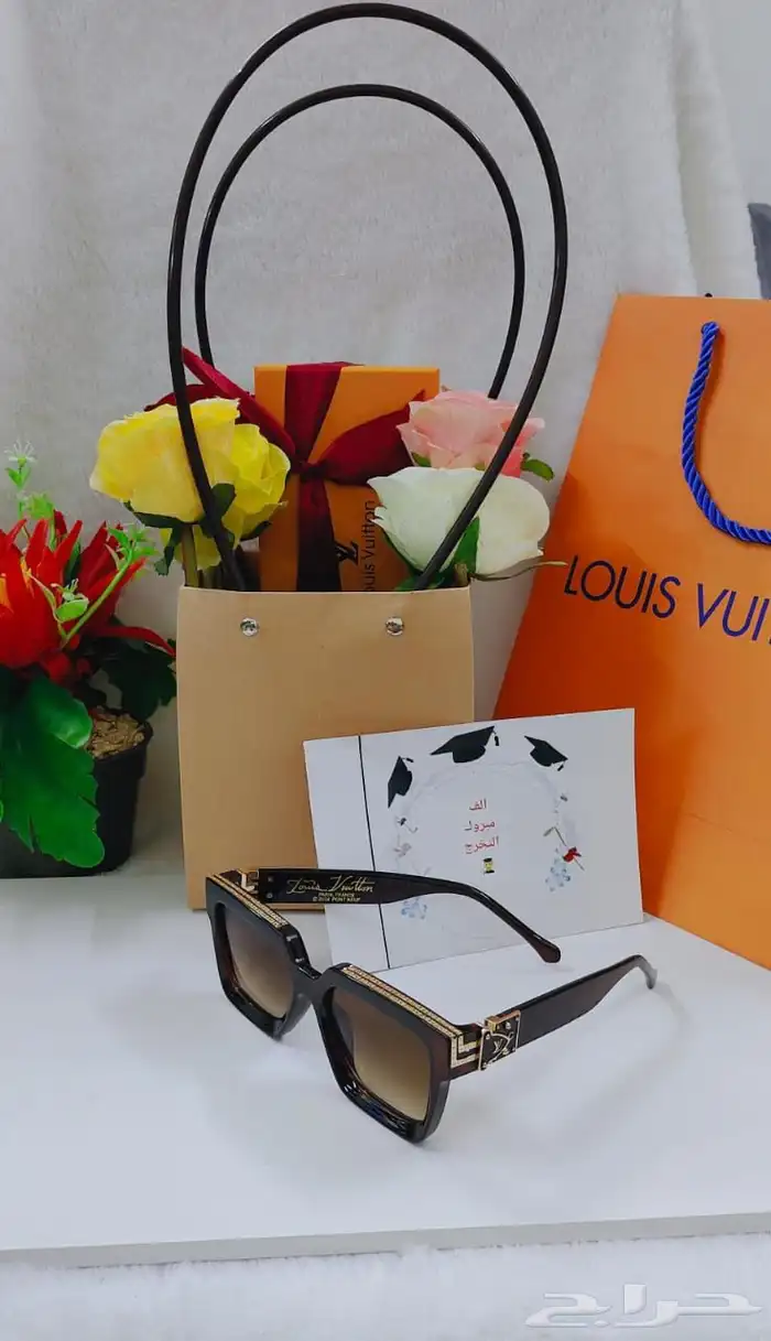 افخم الهدايا النسائيه ((خريجه_عيد_زواج)توصيل 40 57