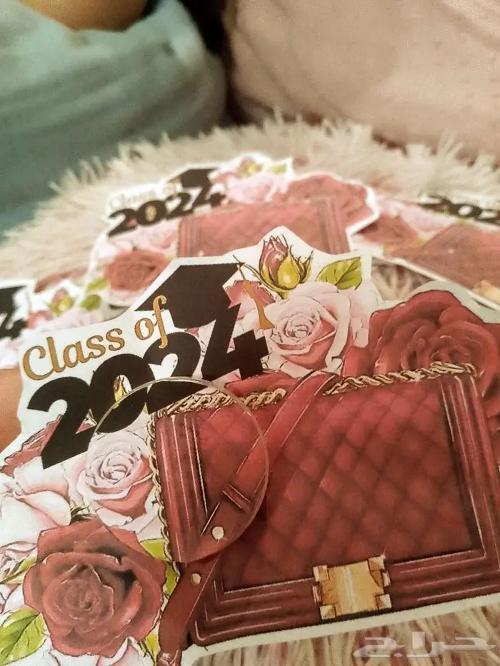 توزيعات يوم المعلم روووعة بأسعار منافسة 0