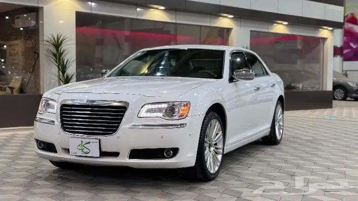 كرايزلر لمتد 2014 300 C فل6 سلندر.( تم البيع) 0