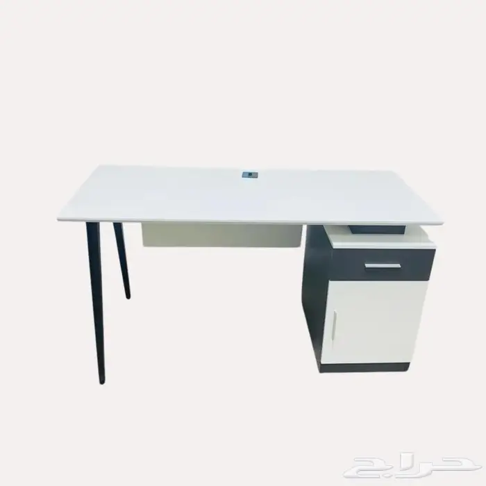 مكتب بتصميم مودرن وانيق 0