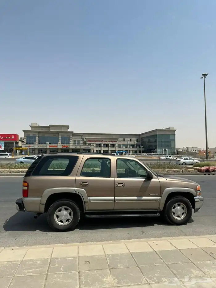 يوكن 2003 قصير دبل سعودي مفحوص مجدد 7