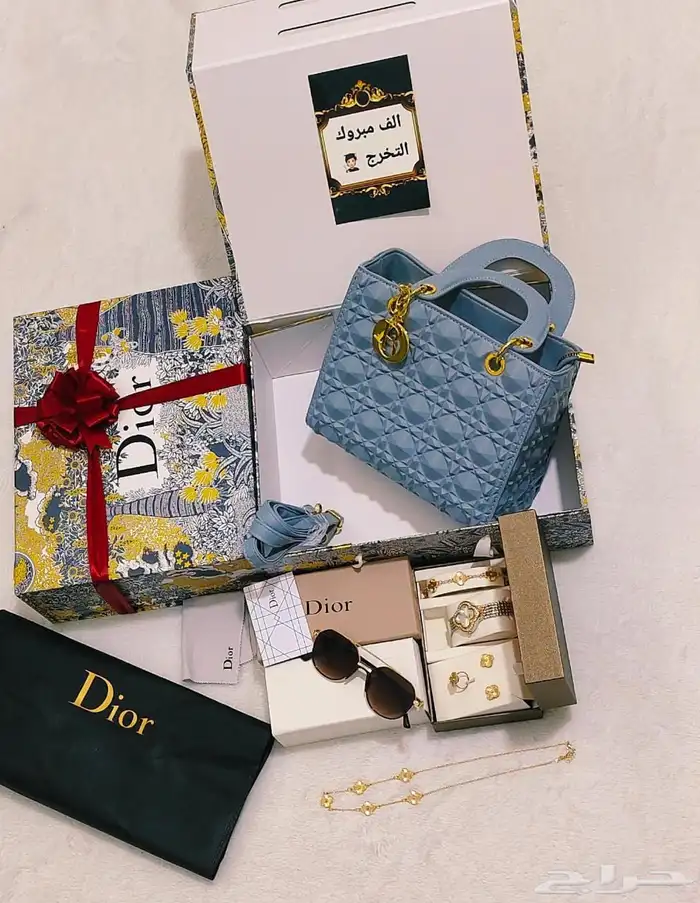 افخم الهدايا النسائيه ((خريجه_عيد_زواج)توصيل 40 0