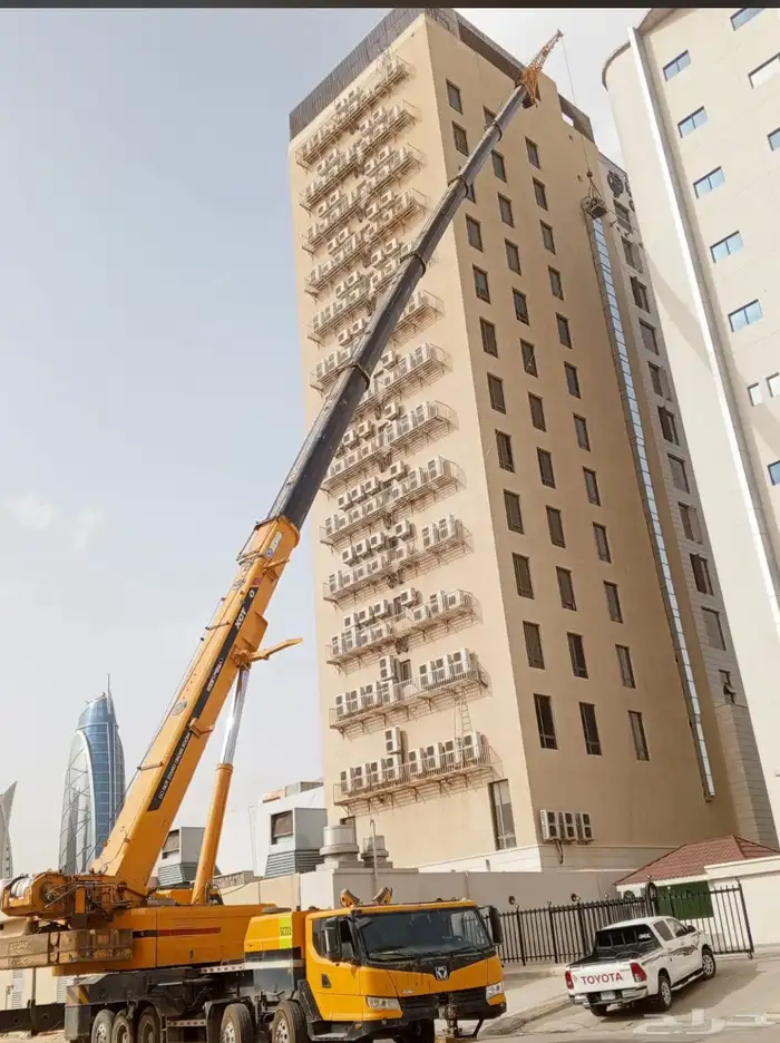 فورك لفت مان لفت سيزر لفت كرين بوم ترك باسكت للإيجار 3