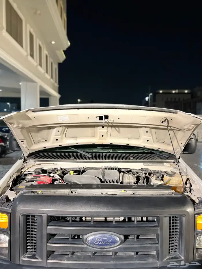 فورد 2013 فان E-350 مخصص لذوي الاحتياجات الخاصة(تم البيع). 44