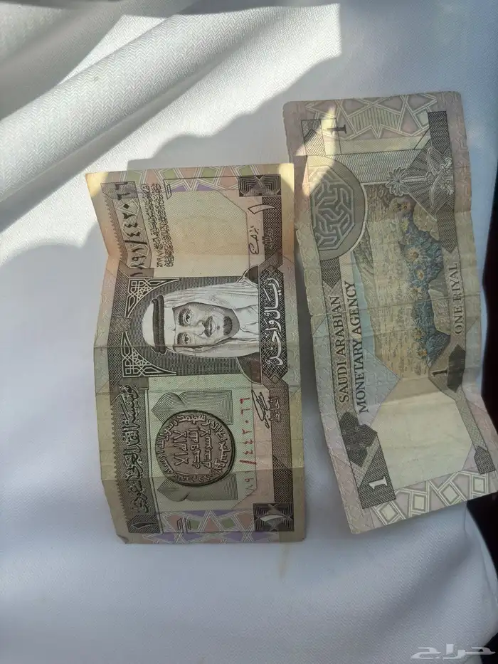 ريالين الملك فهد نضيفه وحد جديد بحله 100 100 1