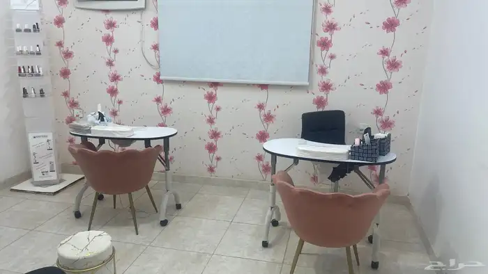 مركز تجميل نسائي بكامل اغراضة للبيع بالرخصة 4