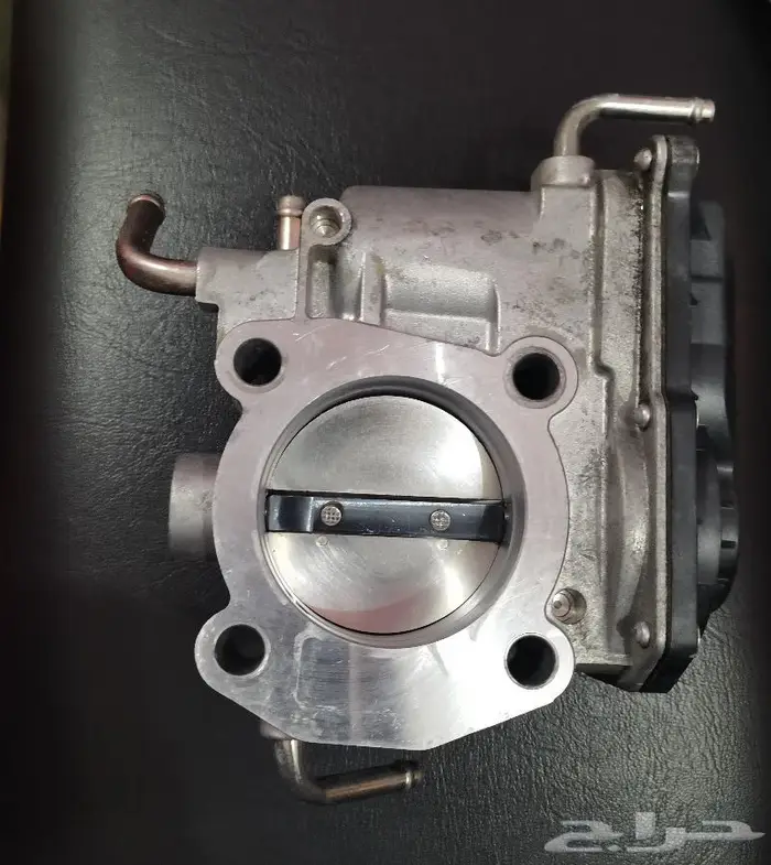 بوابة كامري قير عادي نظيف جدا 1