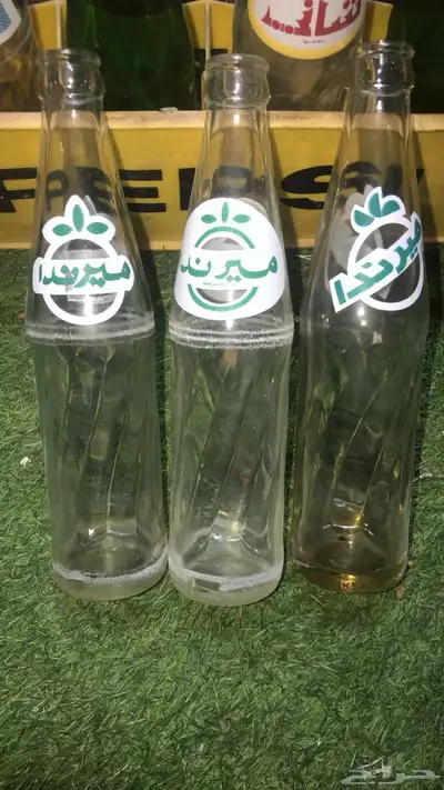 تراثيات ايام الطيبين قزاز بيبسي وزيت الجمال وماء قطر وماء 13