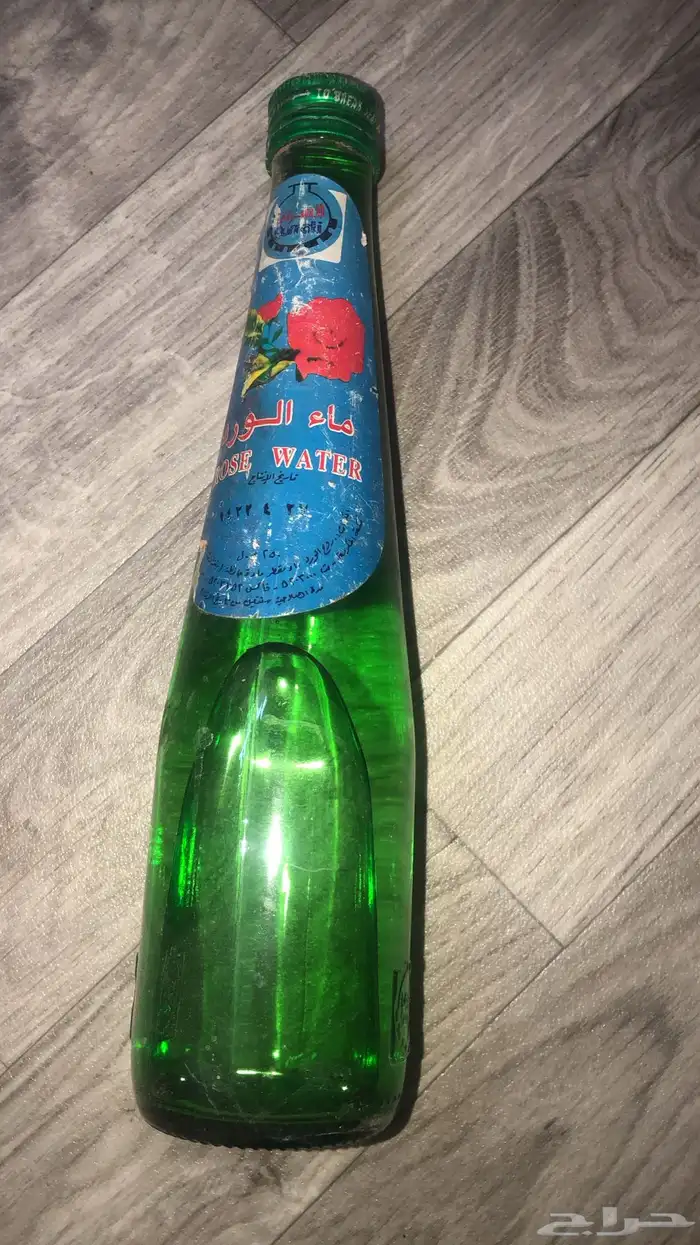 تراثيات ايام الطيبين قزاز بيبسي وزيت الجمال وماء قطر وماء 9
