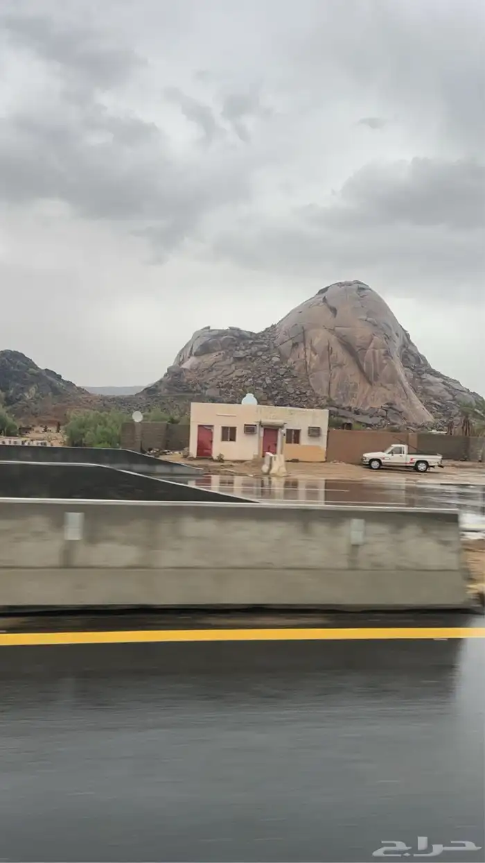 كداد وتوصيل مشاويرمن الرياض الى خميس مشيط وجازان 0