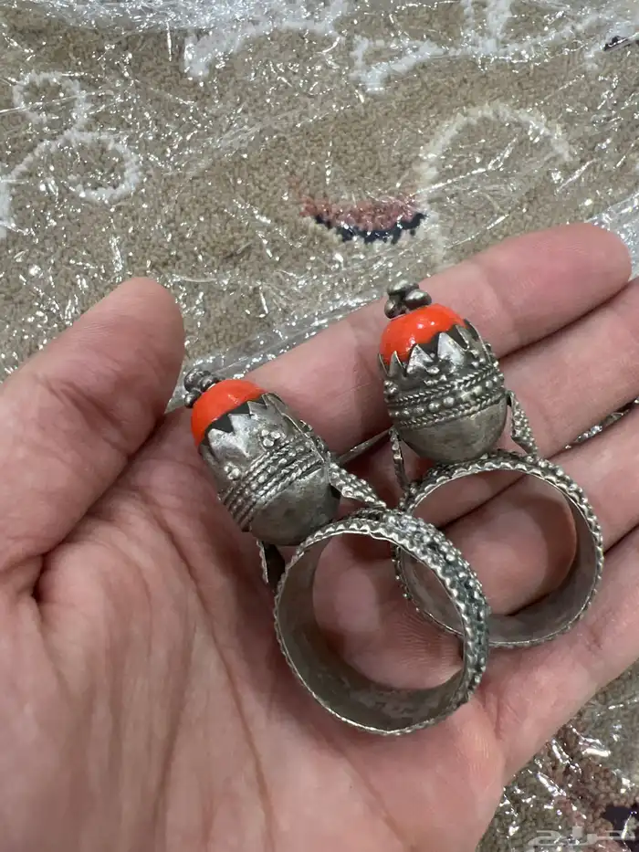 خواتم قديمه جدا 3