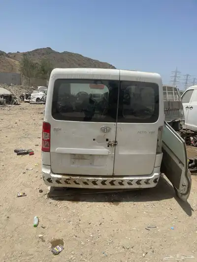 ليفان دباب فاو دباب فاو سيدان 16