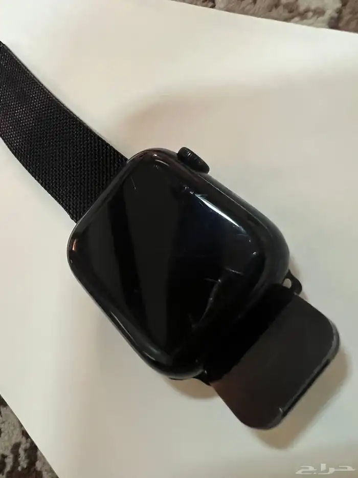 ساعة ابل الجيل السابع نظيفة جدا 2